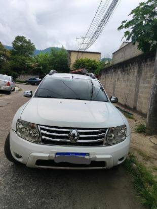 RENAULT DUSTER 2.0 DYNAMIQUE 4X2 16V FLEX 4P AUTOMÁTICO